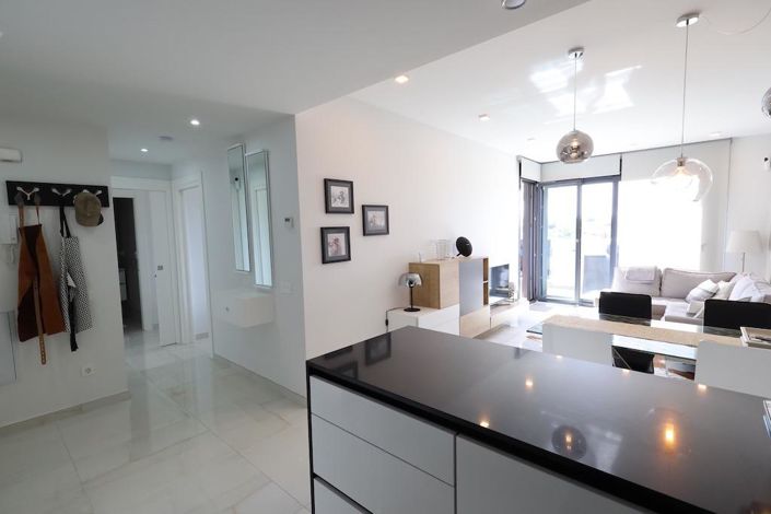 Image No.12-2 Bed Property for sale