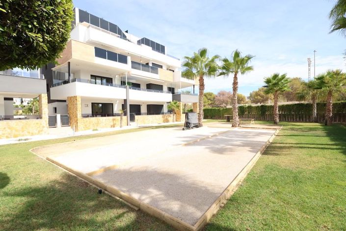 Image No.4-2 Bed Property for sale