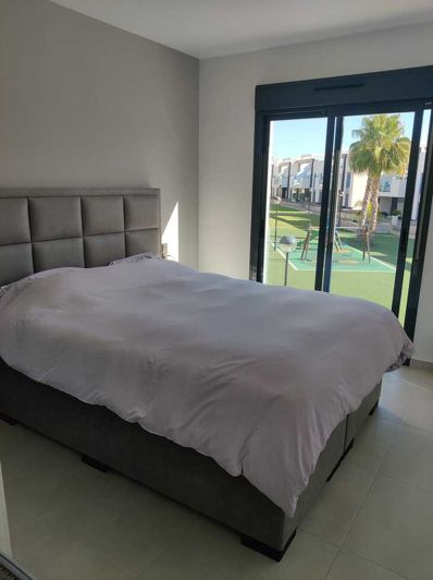 Image No.22-2 Bed Apartment for sale