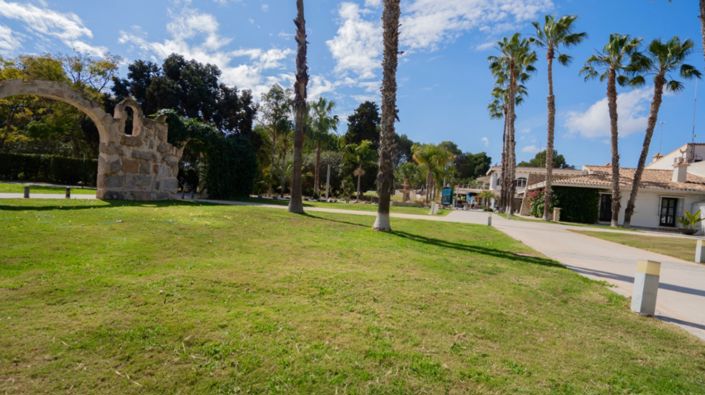 Image No.24-1 Bed Apartment for sale