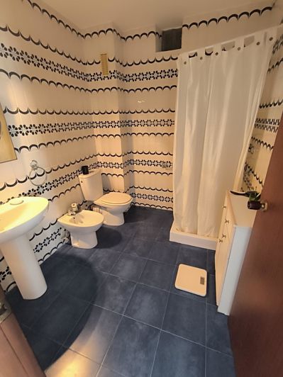 Image No.10-3 Bed Apartment for sale