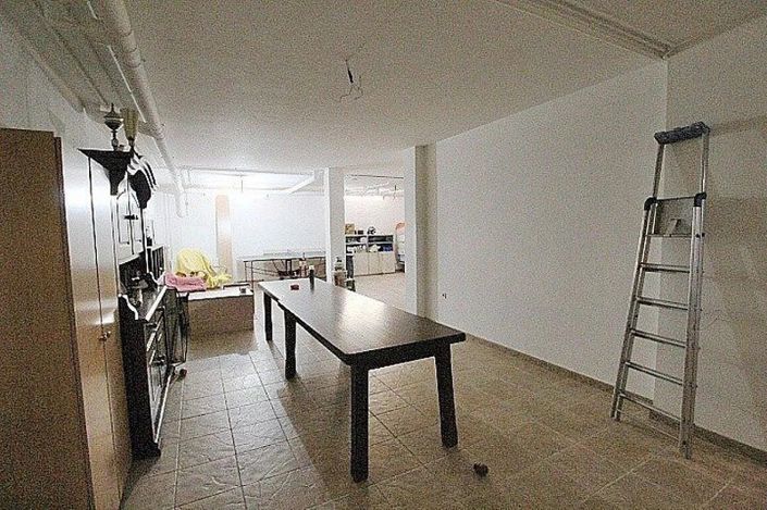 Image No.38-6 Bed Villa for sale