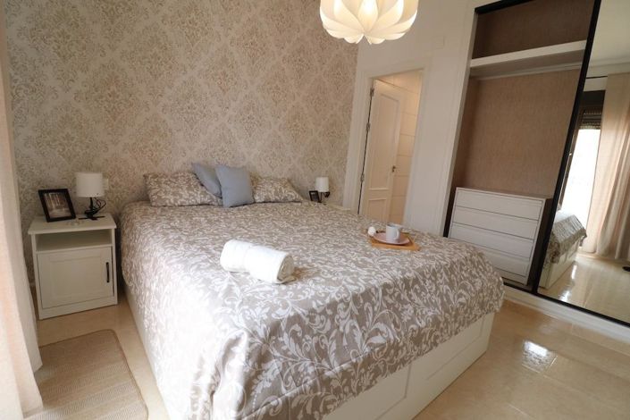 Image No.11-3 Bed Townhouse for sale