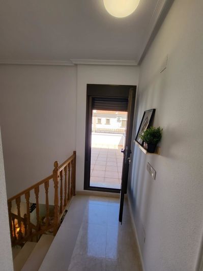 Image No.33-3 Bed Villa for sale