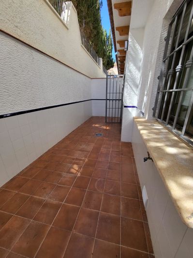 Image No.9-3 Bed Villa for sale