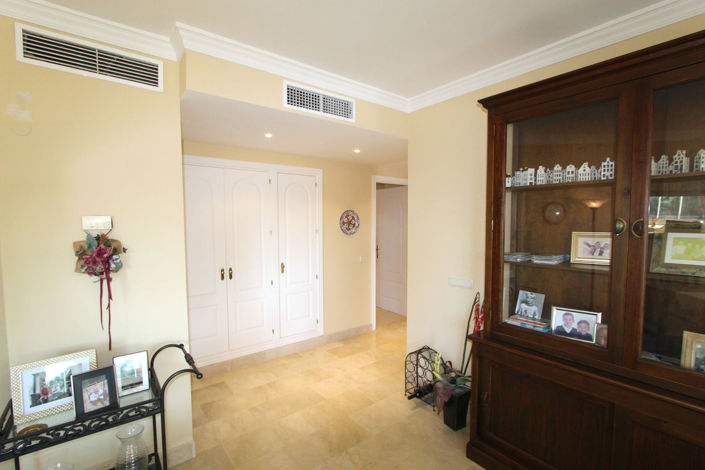 Image No.19-3 Bed Apartment for sale