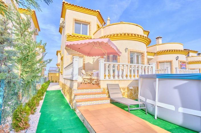 Image No.1-Villa de 3 chambres à vendre à Los Montesinos