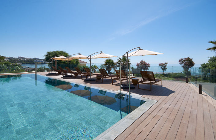 Image No.17-2 Bed Property for sale