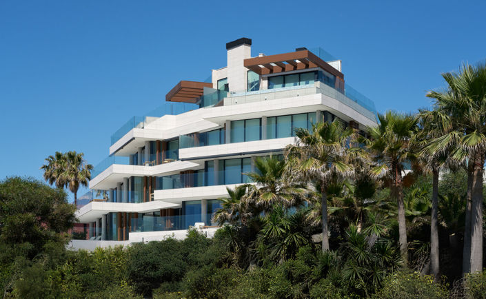 Image No.26-3 Bed Property for sale
