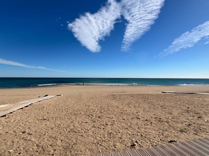 Image No.29-3 Bed Townhouse for sale