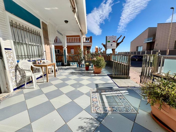 Image No.5-3 Bed Townhouse for sale