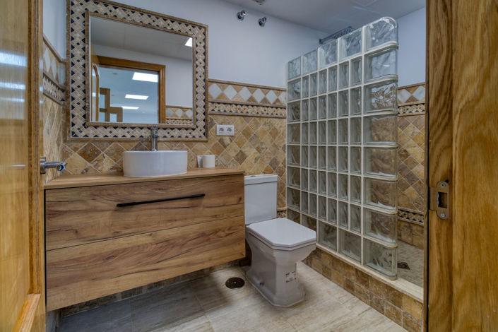 Image No.20-5 Bed Villa for sale