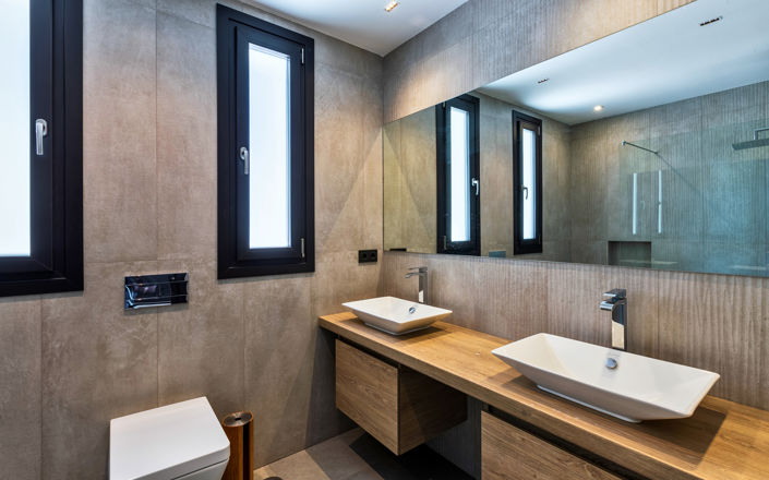 Image No.4-6 Bed Townhouse for sale