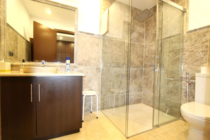 Image No.46-4 Bed Townhouse for sale