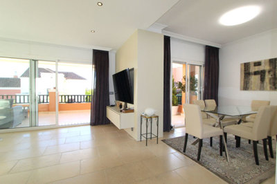 7-aa4cc561180b369757c0bb4af9886cd3