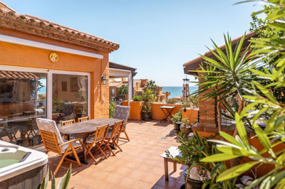 4-c23c0f86247804fa50226aecd8b0b2c8