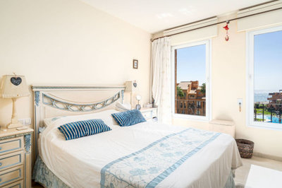 7-aa4cc561180b369757c0bb4af9886cd3