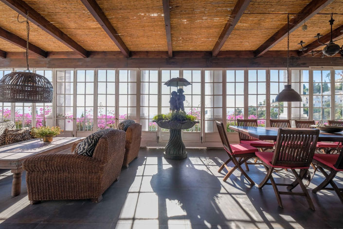 Image No.2-7 Bed Villa for sale