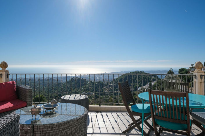 Image No.3-7 Bed Villa for sale