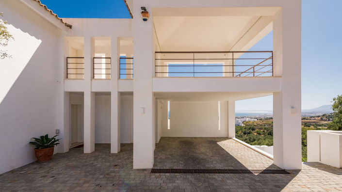 Image No.22-5 Bed Townhouse for sale