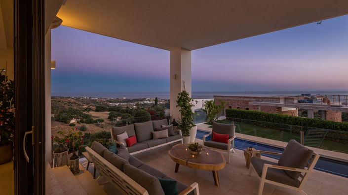 Image No.36-5 Bed Townhouse for sale