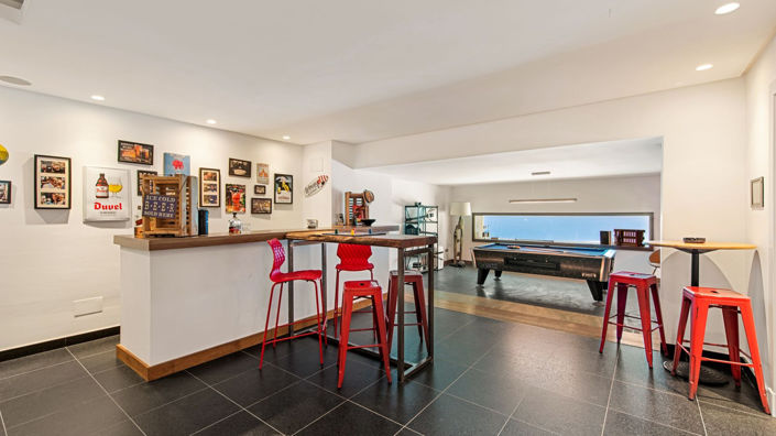 Image No.8-5 Bed Townhouse for sale