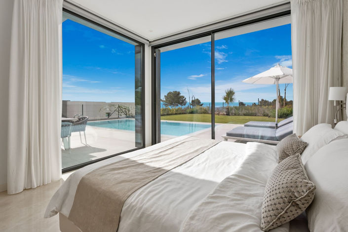 Image No.15-6 Bed Villa for sale