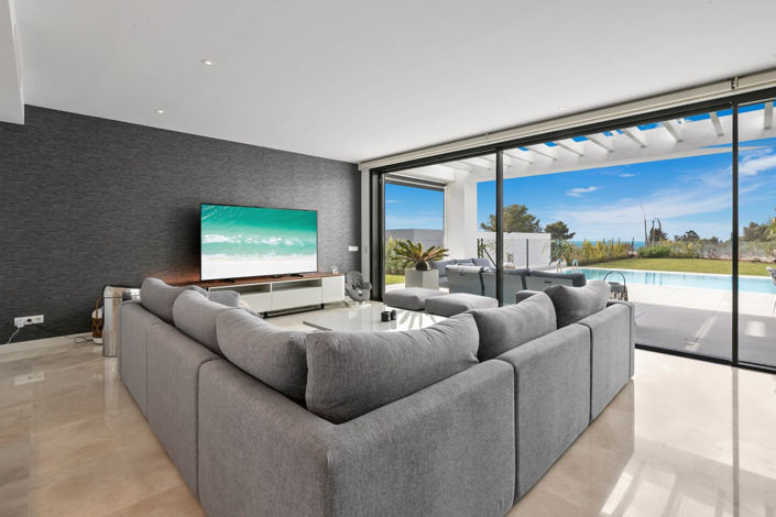 Image No.5-6 Bed Villa for sale