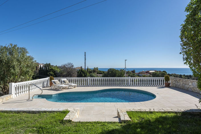 Image No.17-4 Bed Villa for sale