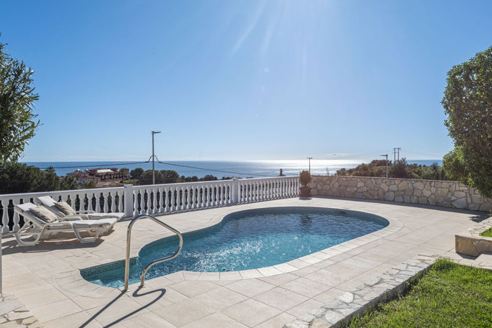 Image No.2-Villa de 4 chambres à vendre à Benalmadena
