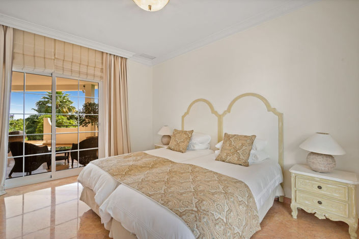 Image No.21-6 Bed Villa for sale