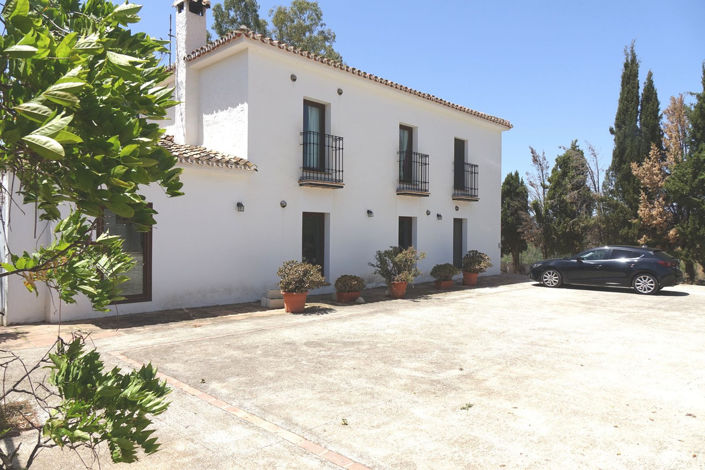 Image No.1-Villa de 4 chambres à vendre à Valtocado