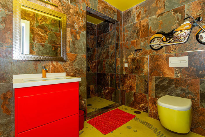 Image No.47-8 Bed Villa for sale