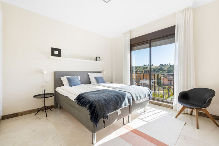 Image No.11-4 Bed House for sale