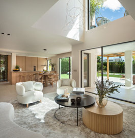 12-53013098fcab6c38b1379cd33298e050