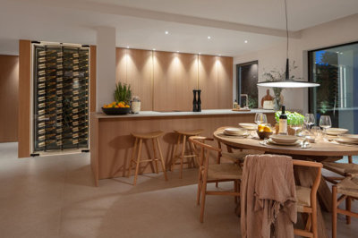 8-e64a9055bba3e77ac8aca3b893cdf826