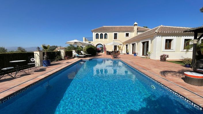 Image No.28-4 Bed Villa for sale