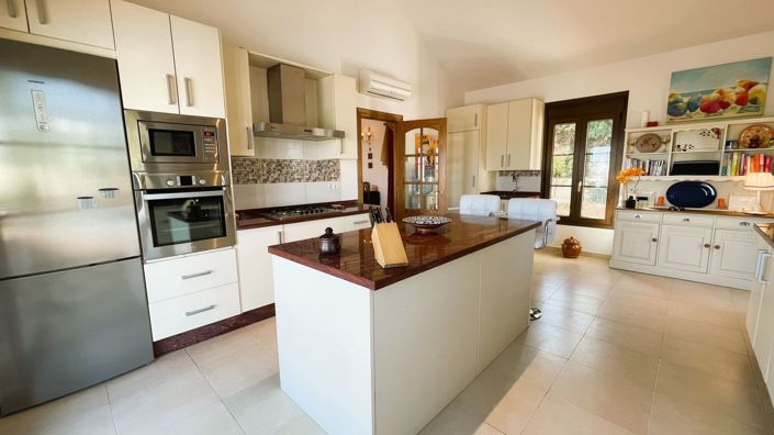 Image No.6-Villa de 4 chambres à vendre à Alhaurín el Grande