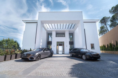 Villa de 12 chambres à vendre à Benahavis