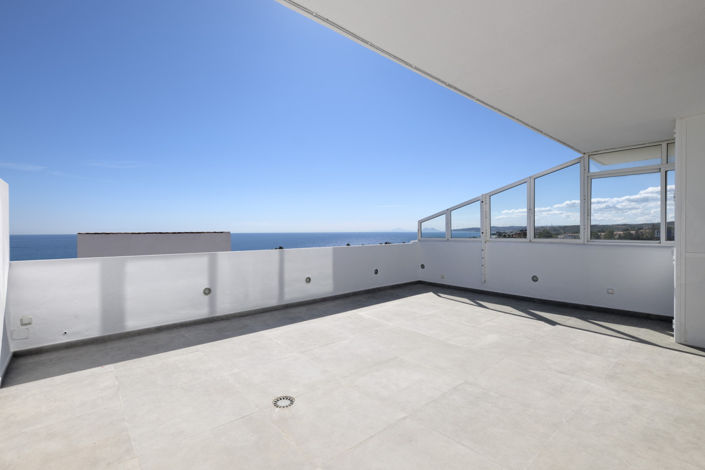 Image No.1-Penthouse de 3 chambres à vendre à Estepona