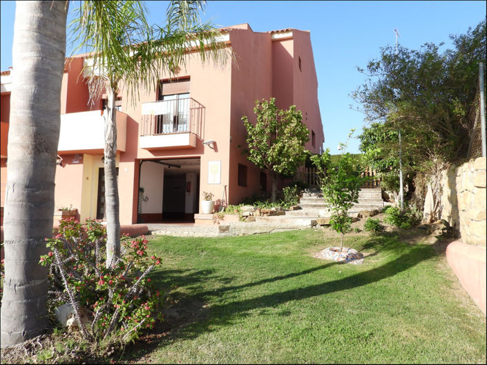 Image No.2-5 Bed Townhouse for sale