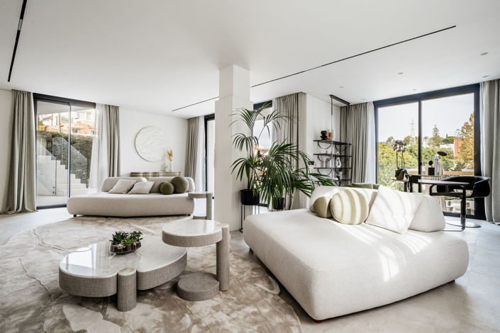 Image No.3-5 Bed Villa for sale