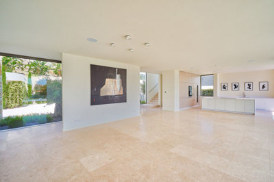 7-aa4cc561180b369757c0bb4af9886cd3