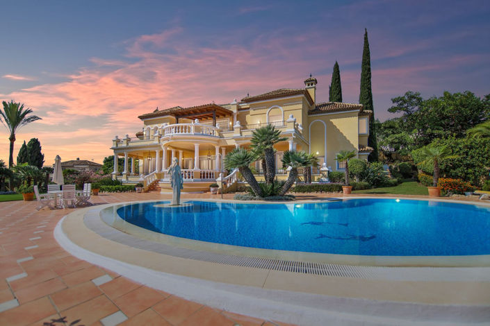 Image No.1-5 Bed Villa for sale