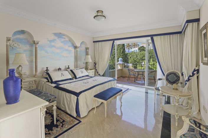 Image No.3-5 Bed Villa for sale