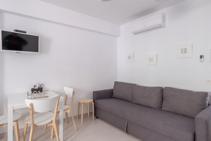 Image No.21-6 Bed Townhouse for sale