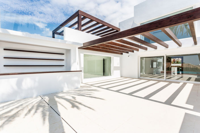 Image No.21-7 Bed Villa for sale