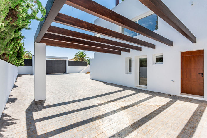 Image No.29-7 Bed Villa for sale