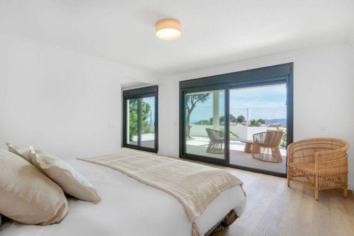 Image No.15-4 Bed Villa for sale