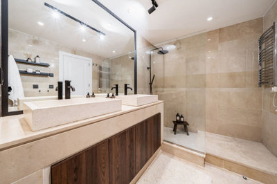 14-d70dc3102c00d7be0e872dfe1c1f86d7